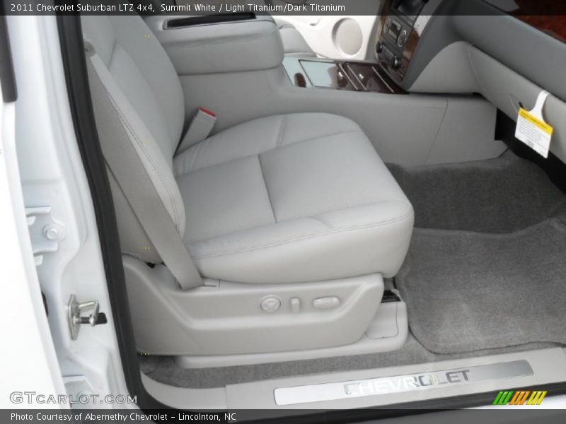 Summit White / Light Titanium/Dark Titanium 2011 Chevrolet Suburban LTZ 4x4