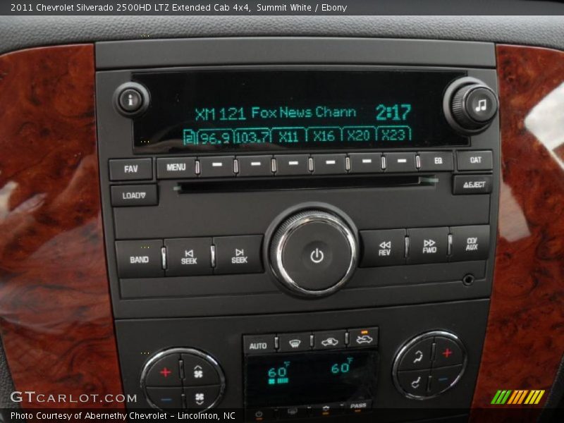 Controls of 2011 Silverado 2500HD LTZ Extended Cab 4x4
