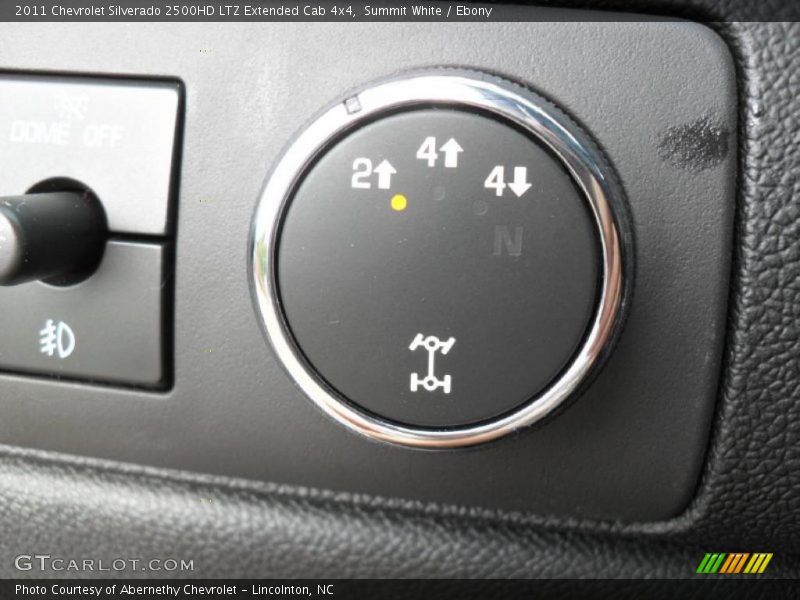 Summit White / Ebony 2011 Chevrolet Silverado 2500HD LTZ Extended Cab 4x4