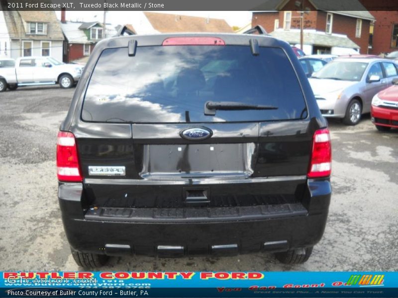 Tuxedo Black Metallic / Stone 2011 Ford Escape XLT