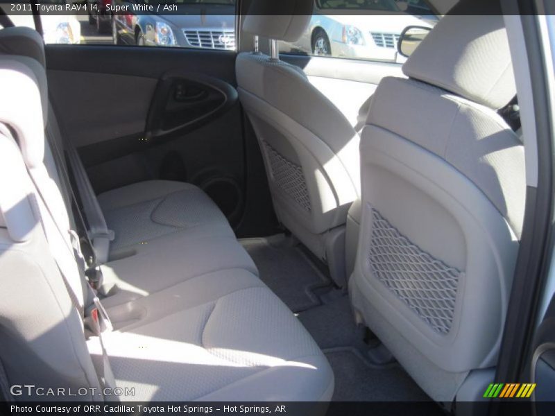 Super White / Ash 2011 Toyota RAV4 I4