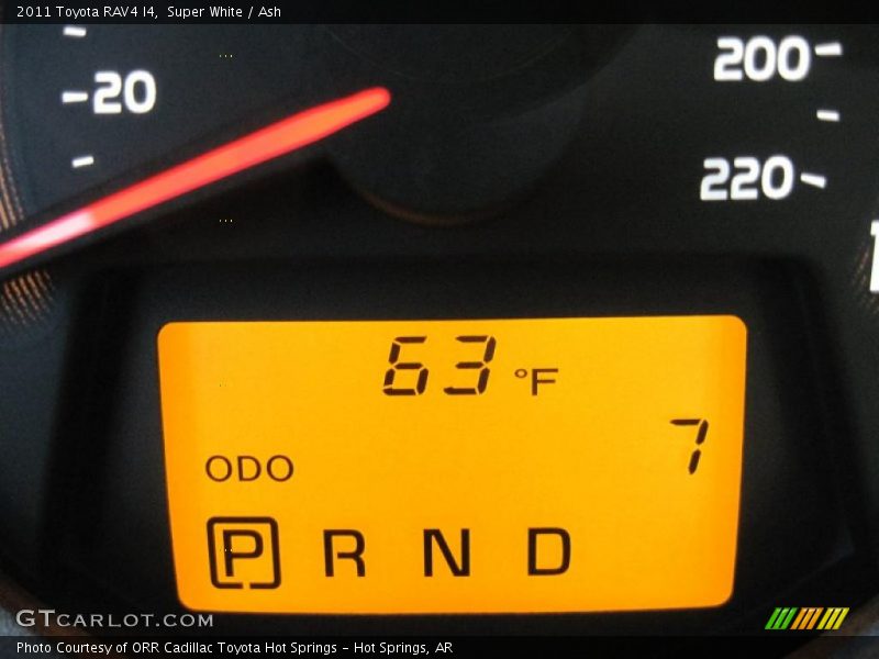 Super White / Ash 2011 Toyota RAV4 I4