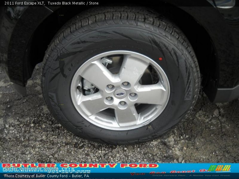 Tuxedo Black Metallic / Stone 2011 Ford Escape XLT