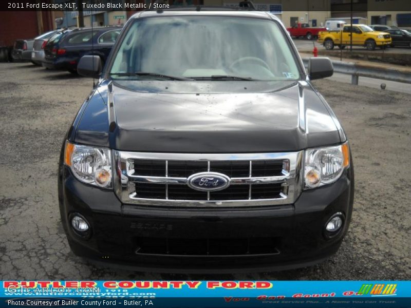 Tuxedo Black Metallic / Stone 2011 Ford Escape XLT