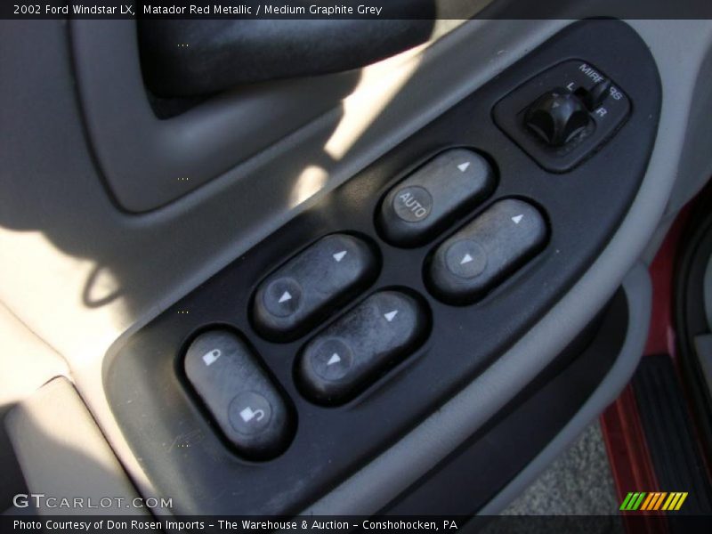 Matador Red Metallic / Medium Graphite Grey 2002 Ford Windstar LX