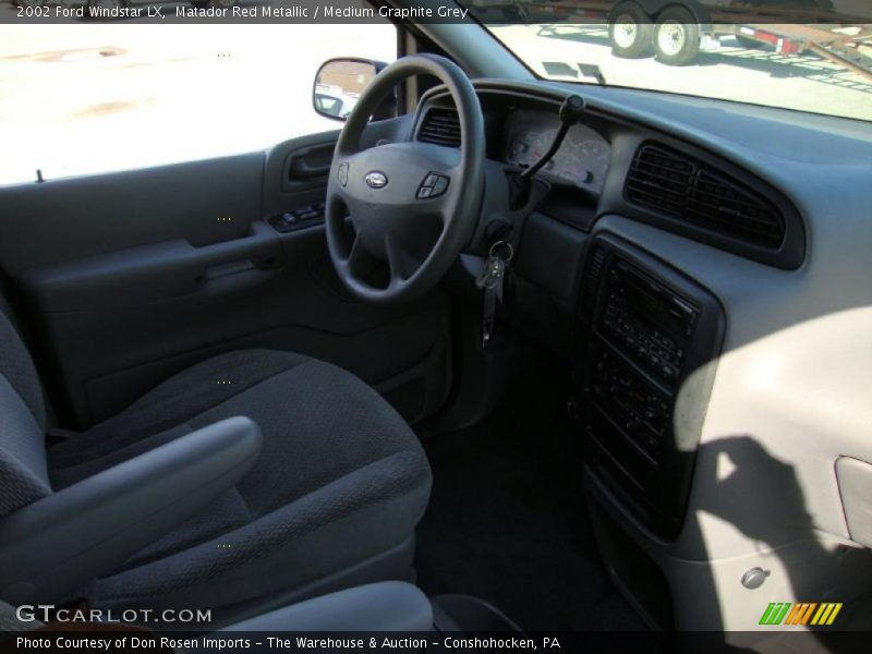 Matador Red Metallic / Medium Graphite Grey 2002 Ford Windstar LX