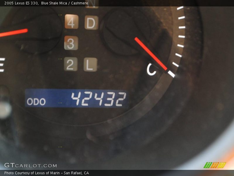 Blue Shale Mica / Cashmere 2005 Lexus ES 330