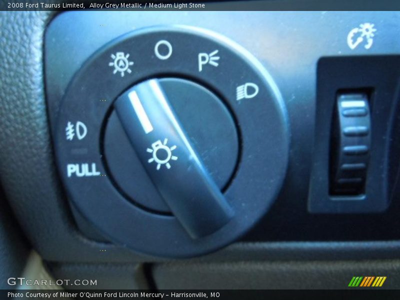 Alloy Grey Metallic / Medium Light Stone 2008 Ford Taurus Limited