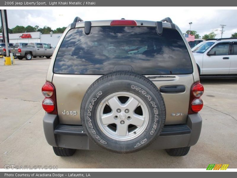 Light Khaki Metallic / Khaki 2006 Jeep Liberty Sport