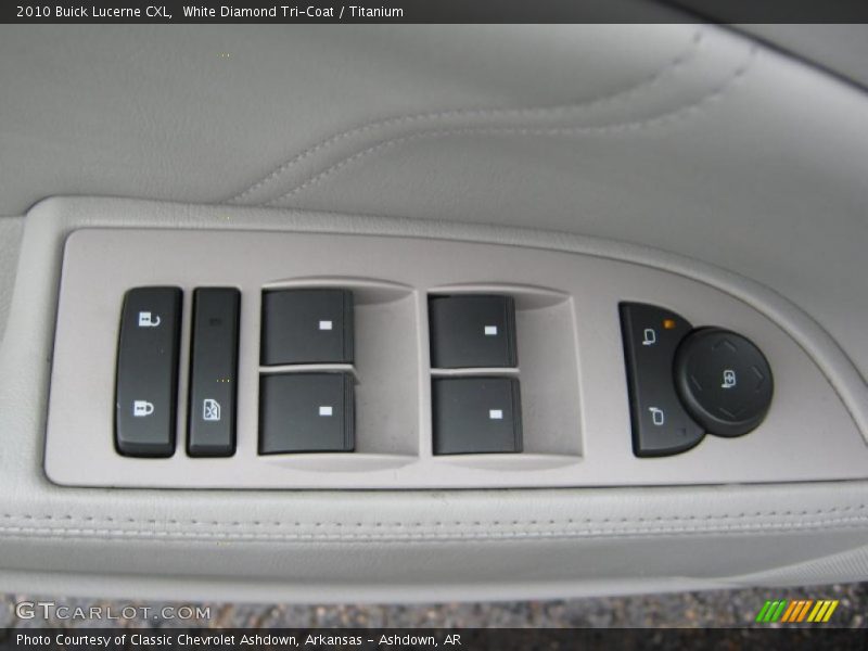 White Diamond Tri-Coat / Titanium 2010 Buick Lucerne CXL
