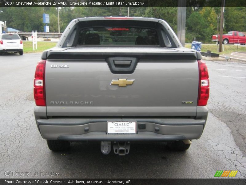 Graystone Metallic / Light Titanium/Ebony 2007 Chevrolet Avalanche LS 4WD