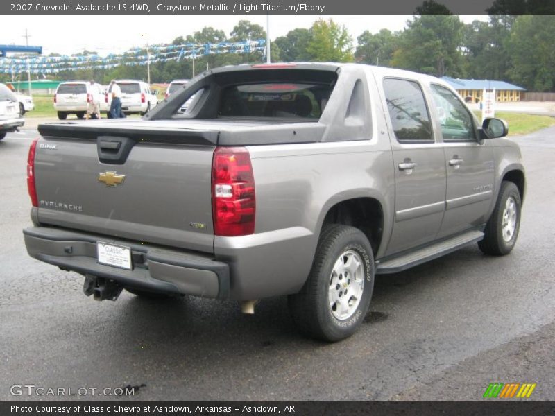 Graystone Metallic / Light Titanium/Ebony 2007 Chevrolet Avalanche LS 4WD
