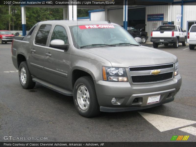 Graystone Metallic / Light Titanium/Ebony 2007 Chevrolet Avalanche LS 4WD