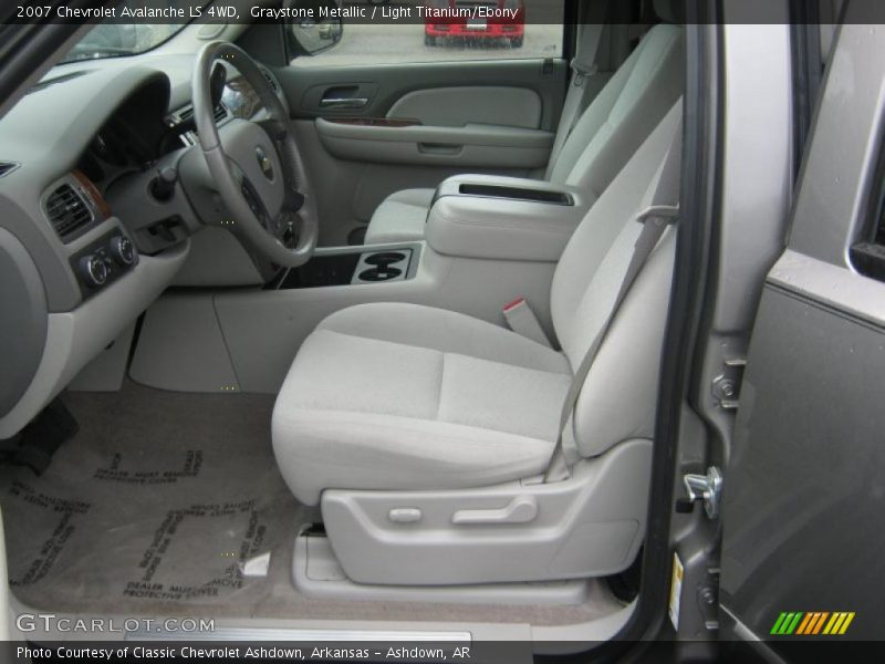Graystone Metallic / Light Titanium/Ebony 2007 Chevrolet Avalanche LS 4WD