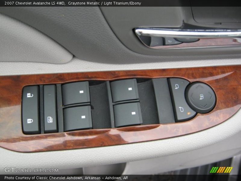 Graystone Metallic / Light Titanium/Ebony 2007 Chevrolet Avalanche LS 4WD