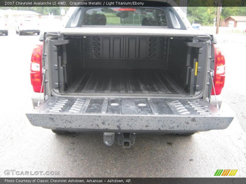 Graystone Metallic / Light Titanium/Ebony 2007 Chevrolet Avalanche LS 4WD
