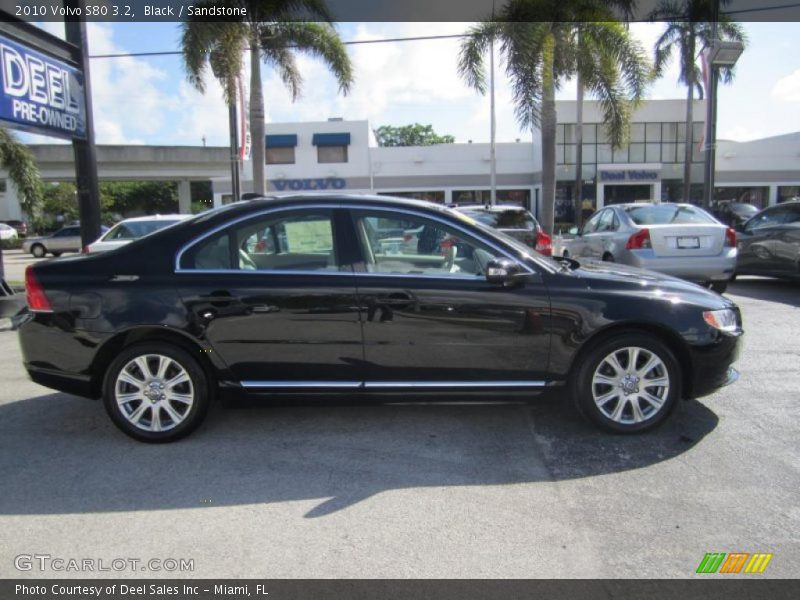 Black / Sandstone 2010 Volvo S80 3.2