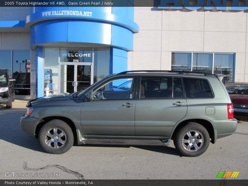 Oasis Green Pearl / Ivory 2005 Toyota Highlander V6 4WD