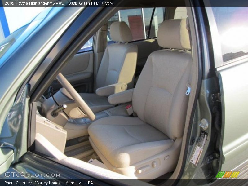 Oasis Green Pearl / Ivory 2005 Toyota Highlander V6 4WD