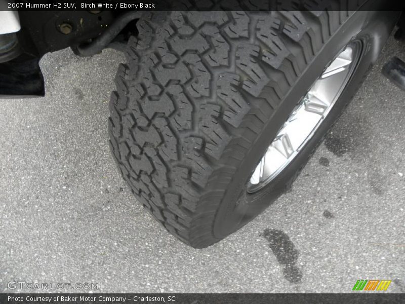 Birch White / Ebony Black 2007 Hummer H2 SUV