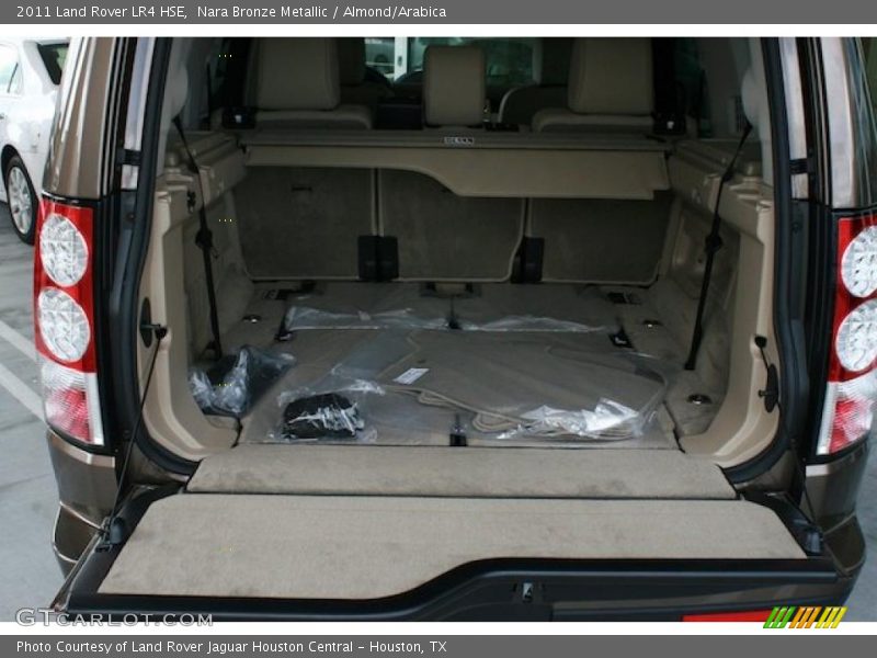  2011 LR4 HSE Trunk