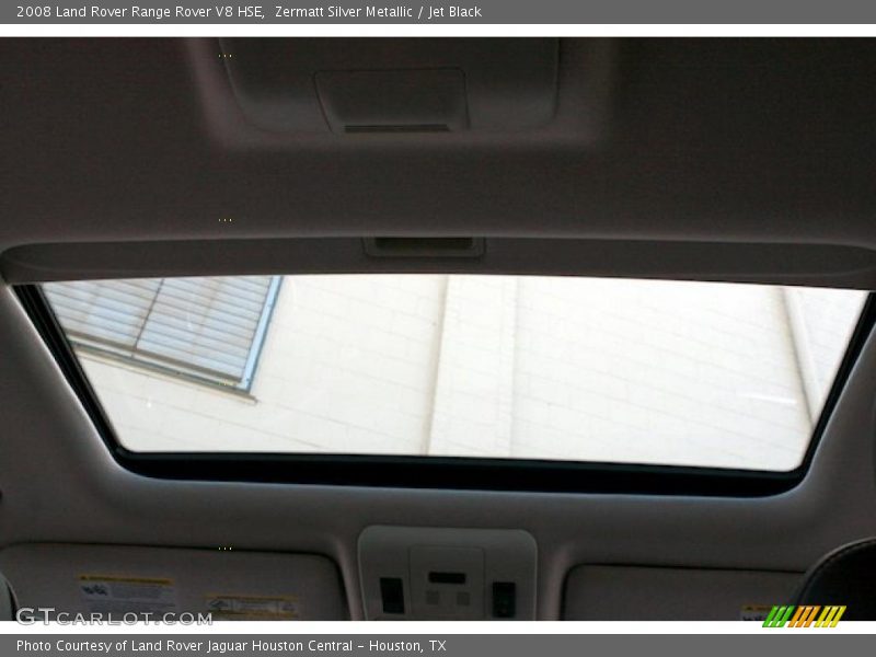 Sunroof of 2008 Range Rover V8 HSE