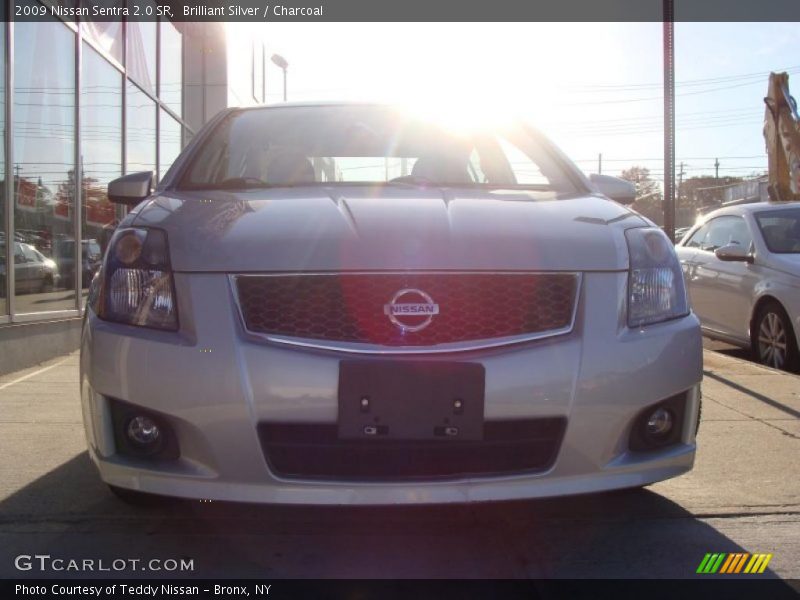 Brilliant Silver / Charcoal 2009 Nissan Sentra 2.0 SR