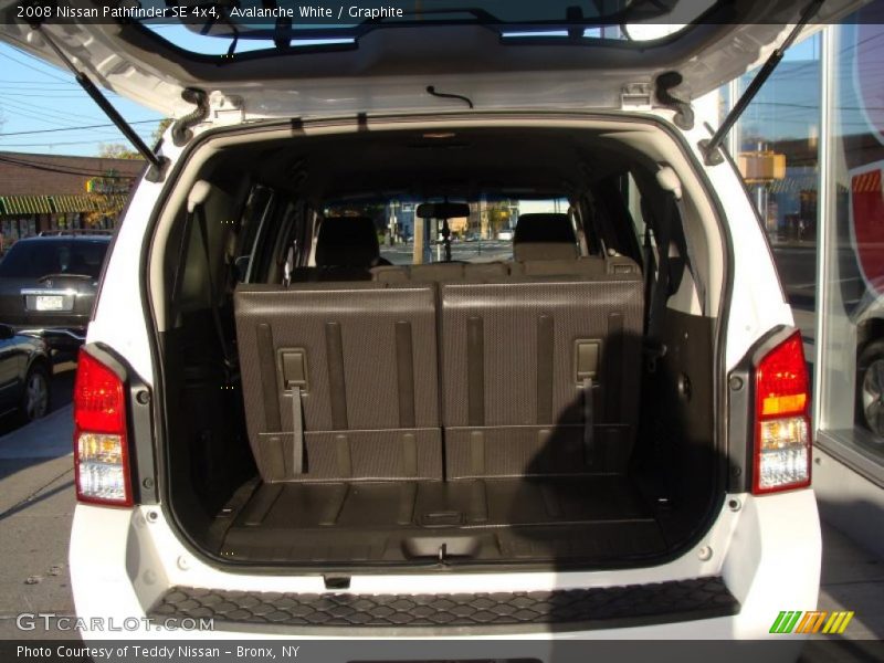 Avalanche White / Graphite 2008 Nissan Pathfinder SE 4x4