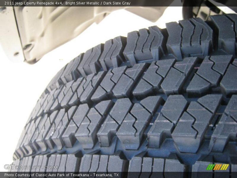 Bright Silver Metallic / Dark Slate Gray 2011 Jeep Liberty Renegade 4x4