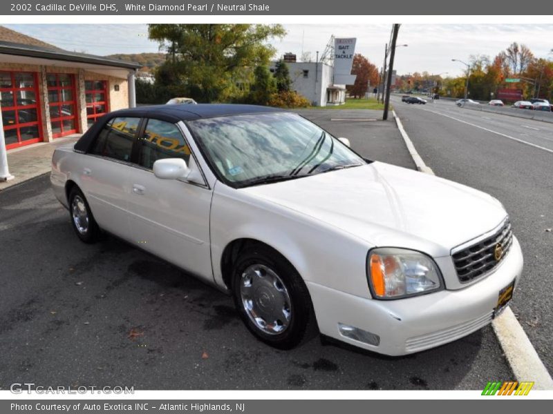 White Diamond Pearl / Neutral Shale 2002 Cadillac DeVille DHS
