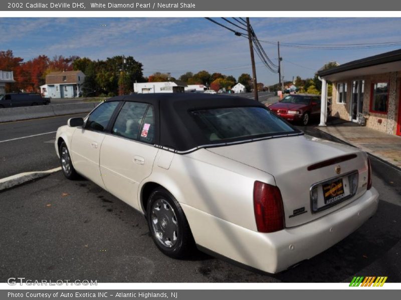 White Diamond Pearl / Neutral Shale 2002 Cadillac DeVille DHS