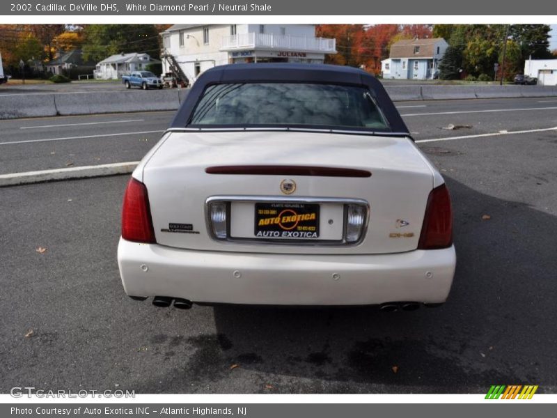 White Diamond Pearl / Neutral Shale 2002 Cadillac DeVille DHS