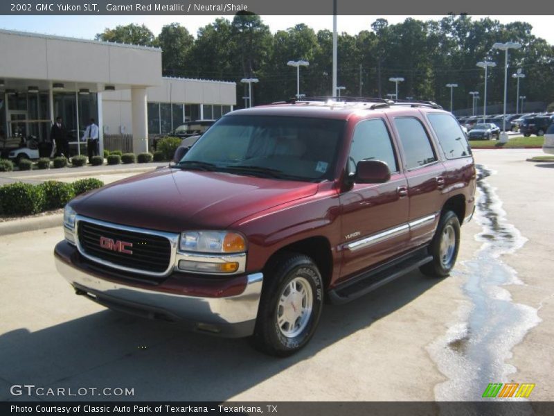 Garnet Red Metallic / Neutral/Shale 2002 GMC Yukon SLT