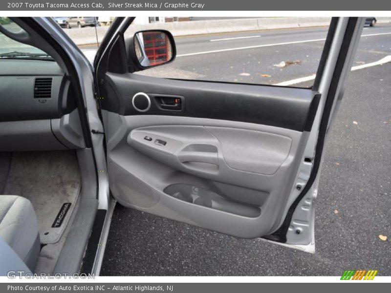 Silver Streak Mica / Graphite Gray 2007 Toyota Tacoma Access Cab