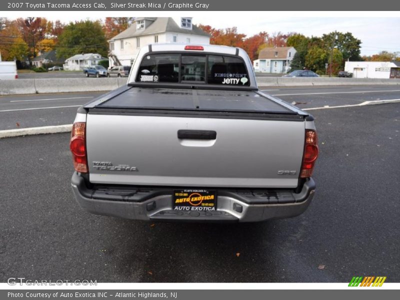 Silver Streak Mica / Graphite Gray 2007 Toyota Tacoma Access Cab