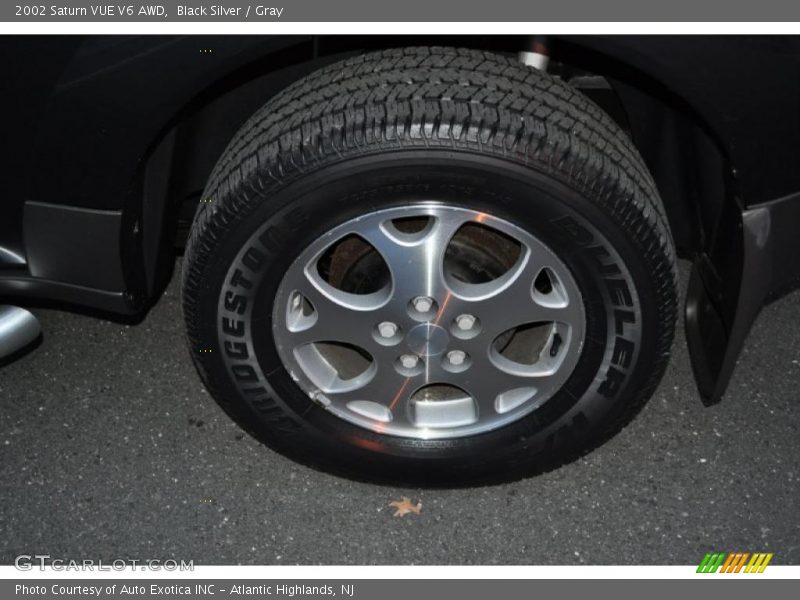  2002 VUE V6 AWD Wheel