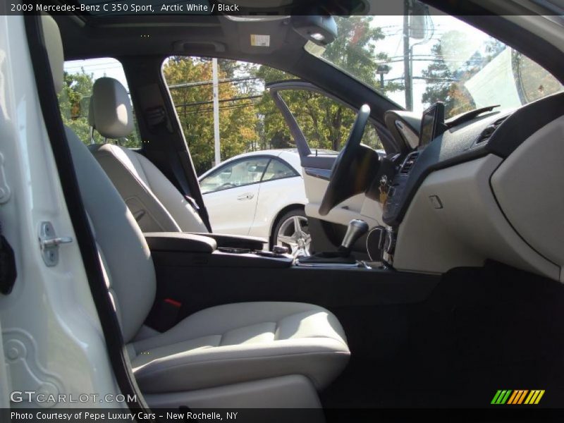Arctic White / Black 2009 Mercedes-Benz C 350 Sport