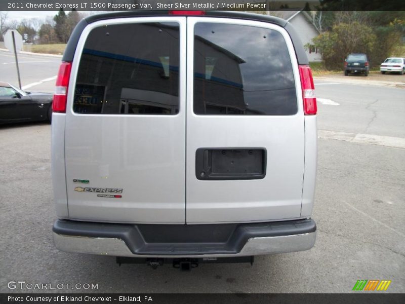 Sheer Silver Metallic / Medium Pewter 2011 Chevrolet Express LT 1500 Passenger Van