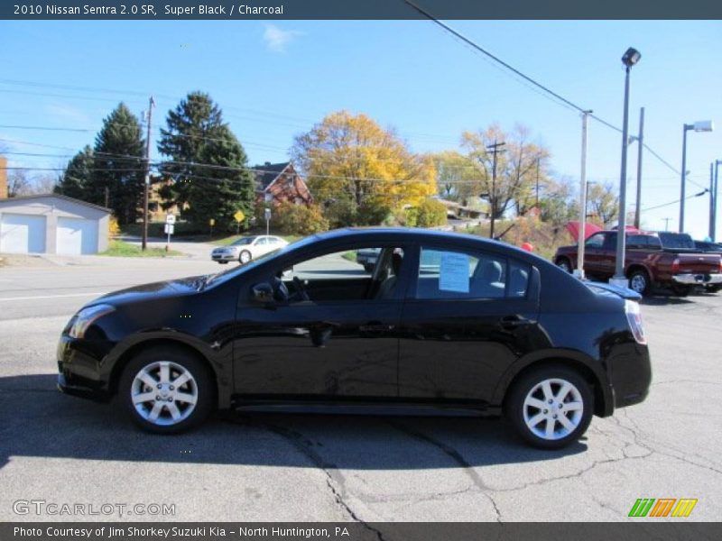 Super Black / Charcoal 2010 Nissan Sentra 2.0 SR