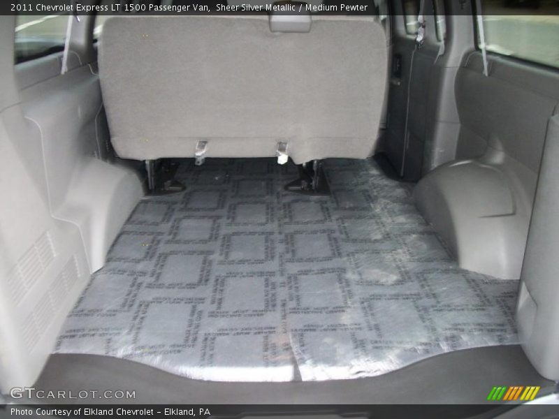 Sheer Silver Metallic / Medium Pewter 2011 Chevrolet Express LT 1500 Passenger Van