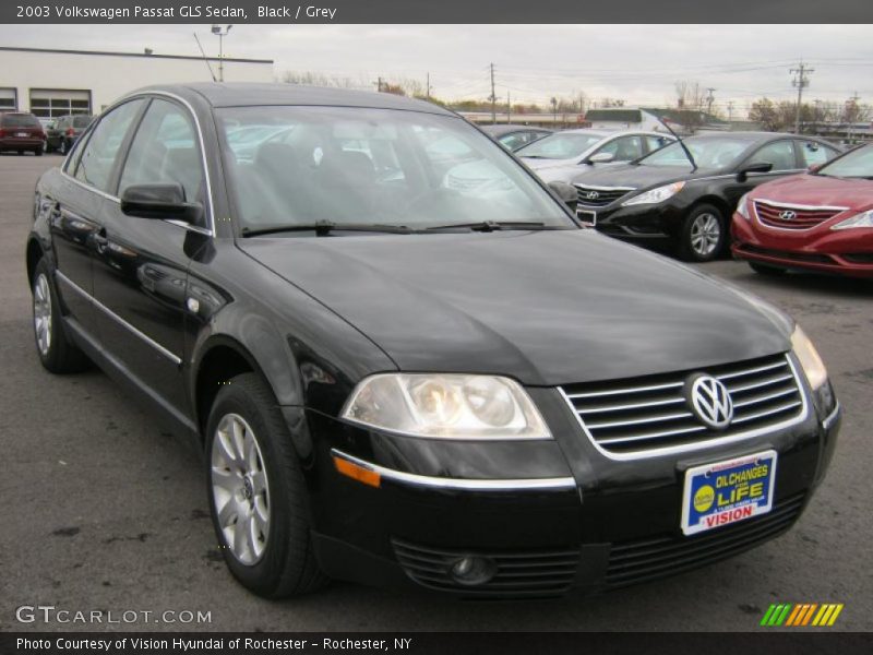 Black / Grey 2003 Volkswagen Passat GLS Sedan