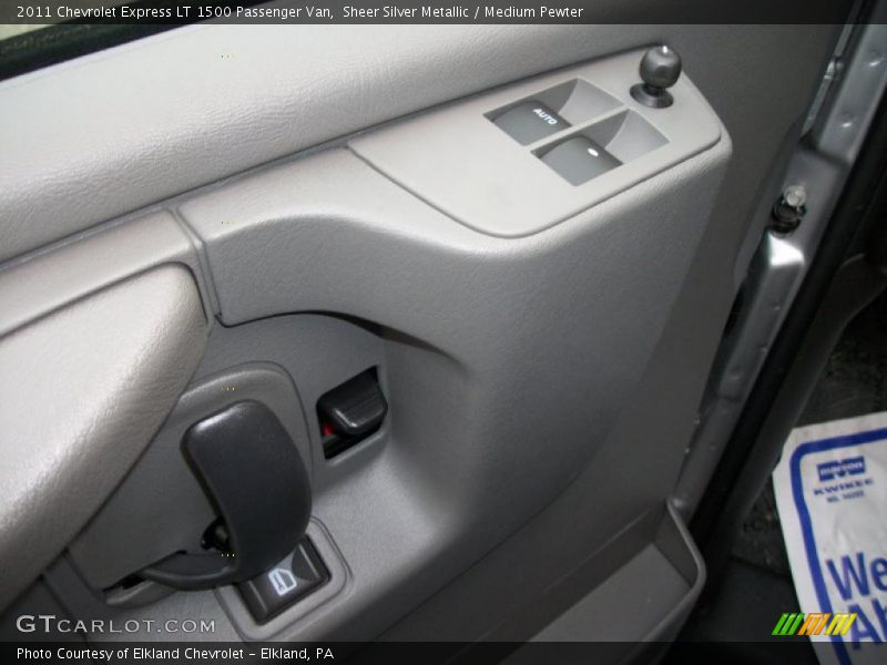 Sheer Silver Metallic / Medium Pewter 2011 Chevrolet Express LT 1500 Passenger Van