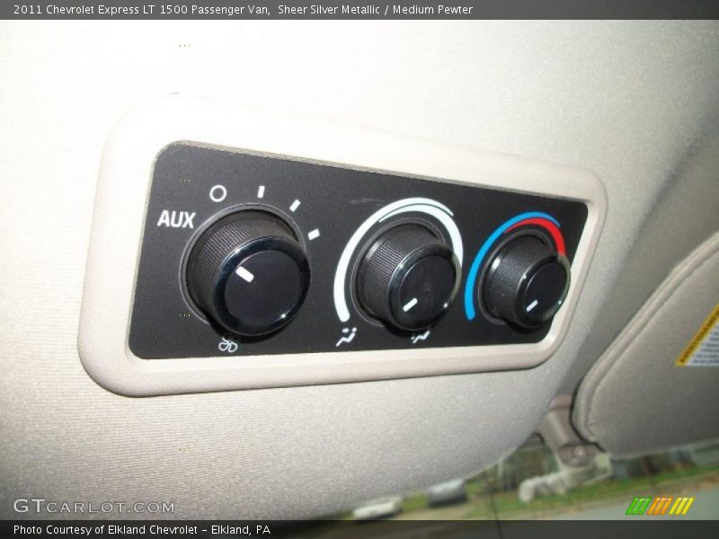 Controls of 2011 Express LT 1500 Passenger Van