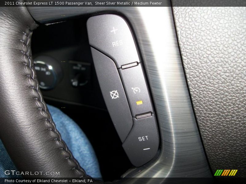 Sheer Silver Metallic / Medium Pewter 2011 Chevrolet Express LT 1500 Passenger Van