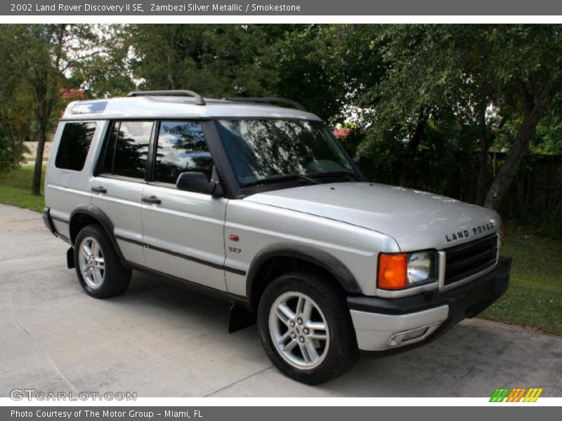 Zambezi Silver Metallic / Smokestone 2002 Land Rover Discovery II SE