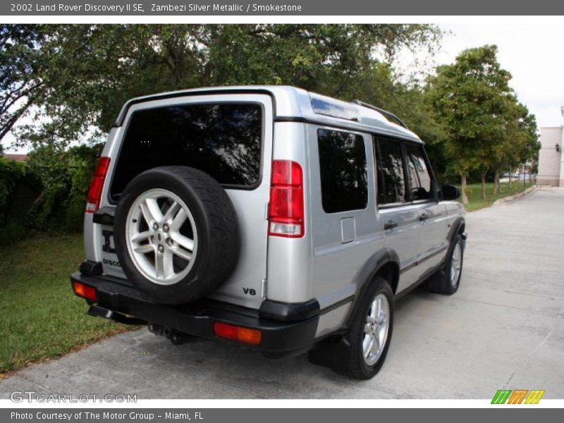 Zambezi Silver Metallic / Smokestone 2002 Land Rover Discovery II SE