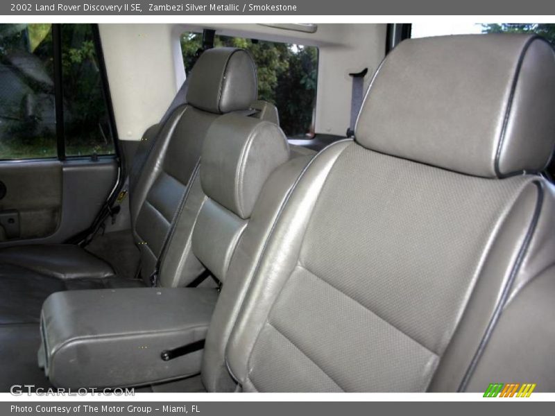 Zambezi Silver Metallic / Smokestone 2002 Land Rover Discovery II SE