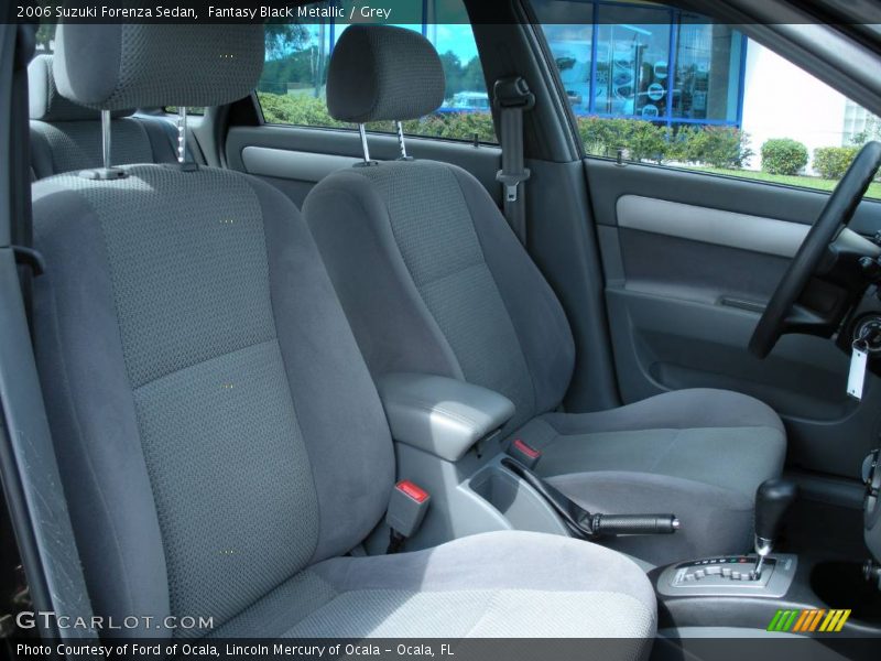 Fantasy Black Metallic / Grey 2006 Suzuki Forenza Sedan