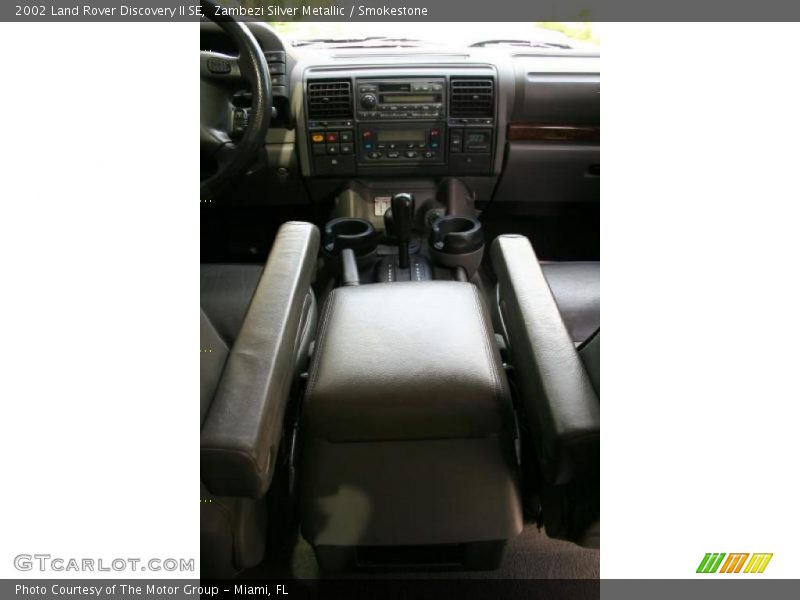 Zambezi Silver Metallic / Smokestone 2002 Land Rover Discovery II SE