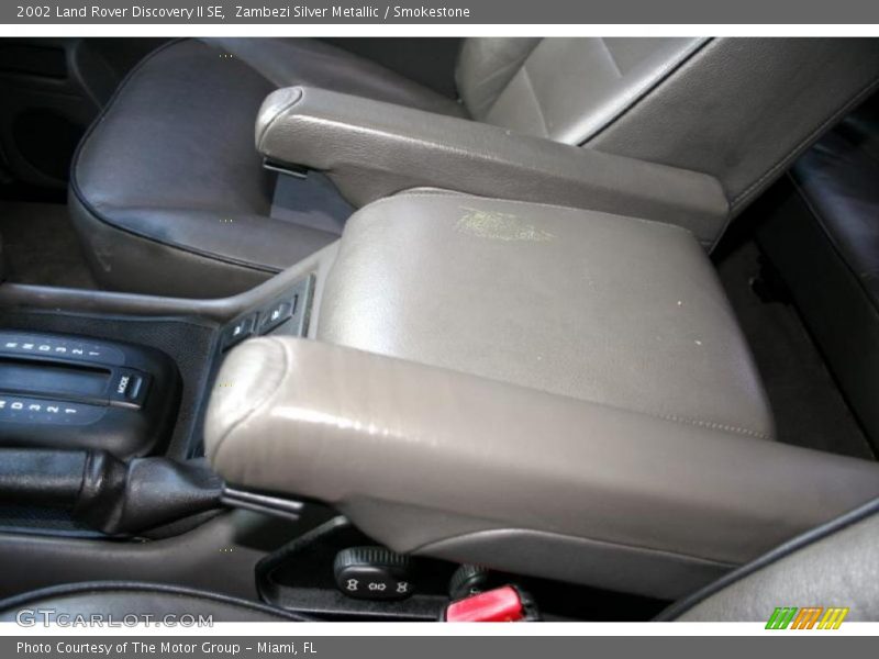 Zambezi Silver Metallic / Smokestone 2002 Land Rover Discovery II SE